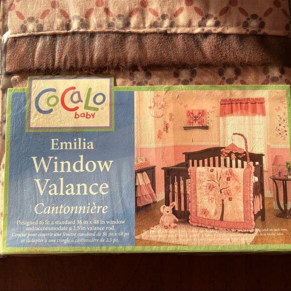 CoCaLo Emilia Window Valance set of 2 Pink 36 x 48 - Picture 5 of 10